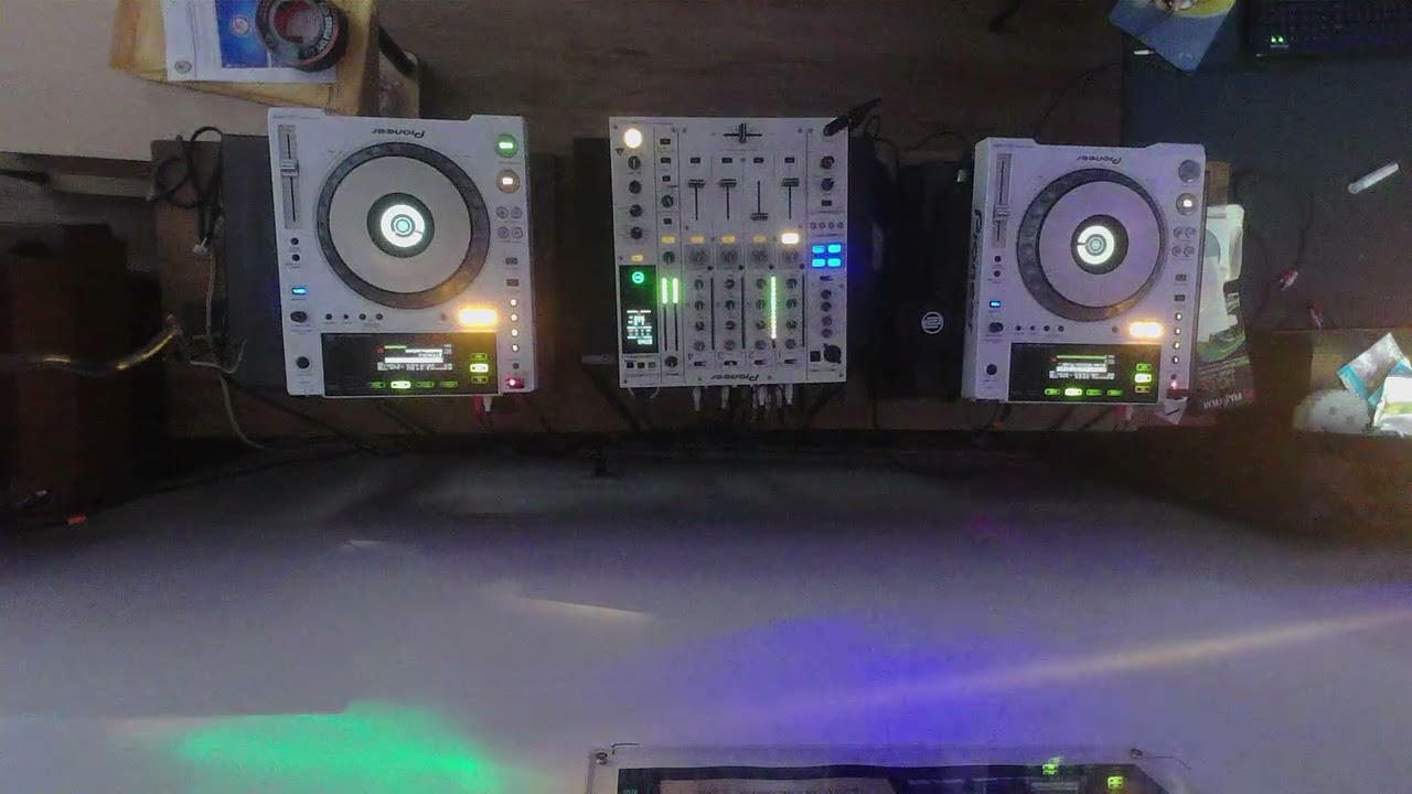 DJ JAY JAY PRESENTS A HAPPY HOUR MIX #8