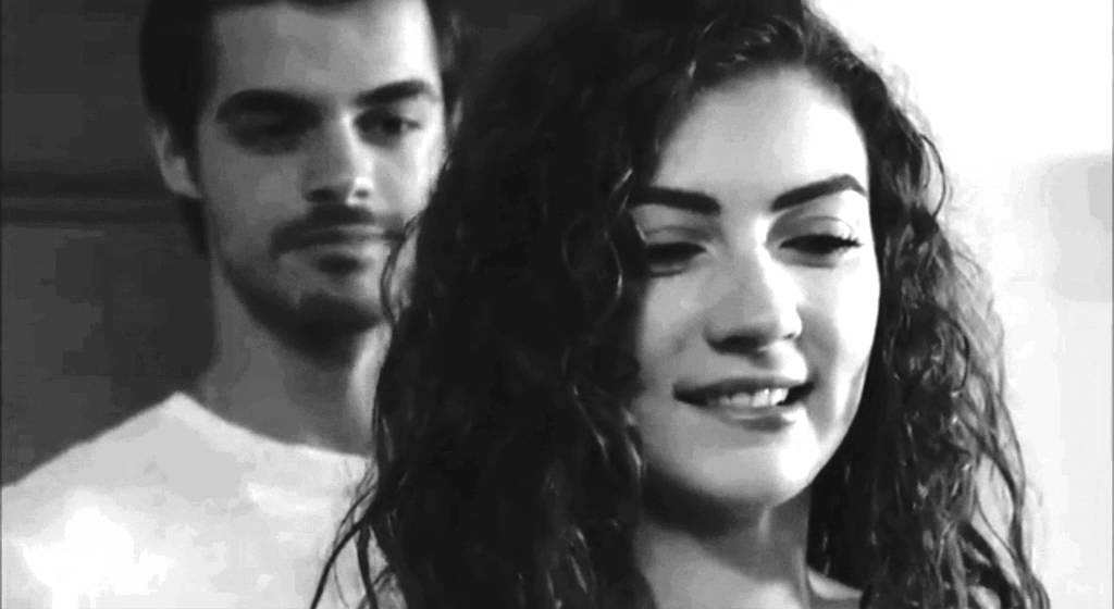 SavNaz - İşte Gidiyorum