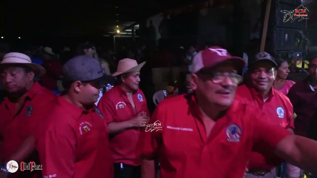 Nenito Vargas y Víctor Bernal en el Evento de La Unión de Promotores de Veragua 4 de enero de 2026.