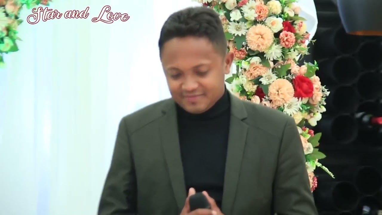 Star and Love: Anthony sy Ravaka ~ Efa voatondro ~