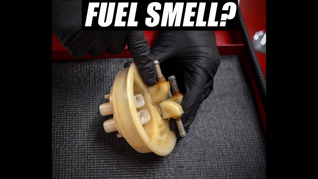 R33 Nissan Skyline Fuel Cap Crack - Gas Smell Inside the Cabin - Fixed - Part and Repair