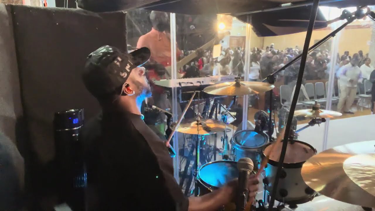 INTENSE #judah PRAISE BY @DunsinOyekan W/ @TheLibertyChurchLondon WORSHIP TEAM #yahwehsabaoth