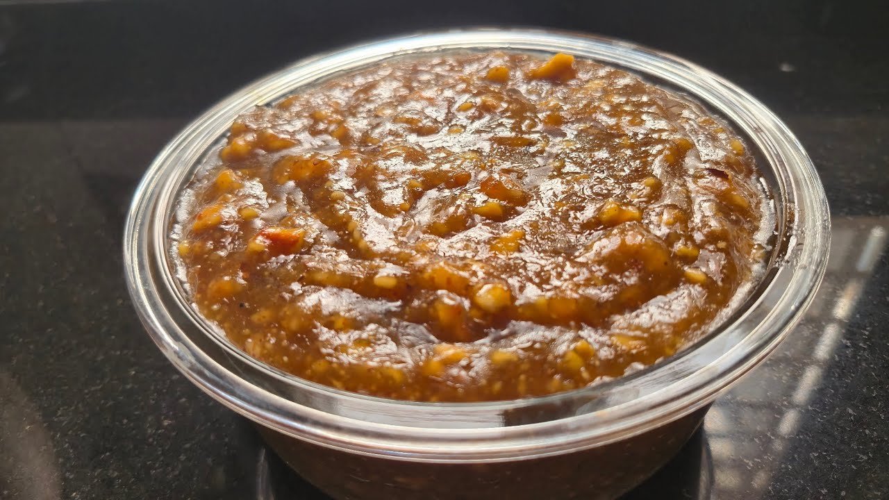 ગુંદર ની પેદ || Gundar Ni Pend ||Winter Special # village # cooking # ushakirasoi #gujaratisweet 