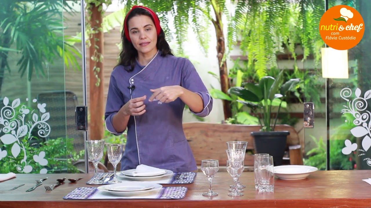 Como montar mesa para jantar ou almoço? - com Flávia Custódia