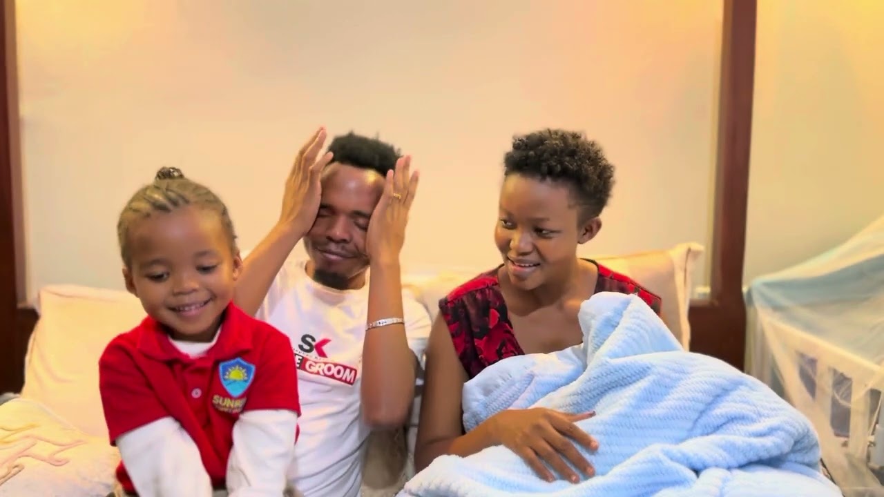 Stephen Kasolo and Mama Shine Still Breastfeeding King. Thank you our Fans.