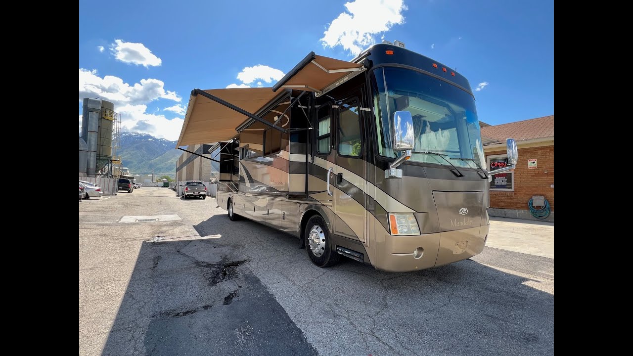 2006 Fourwinds Mandalay 40E 400hp pusher - SOLD