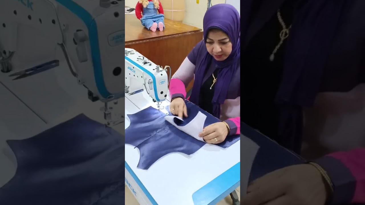 تقفيل فستان اطفال على الماكينة في اكاديمية منال سيف و مجدي احمد