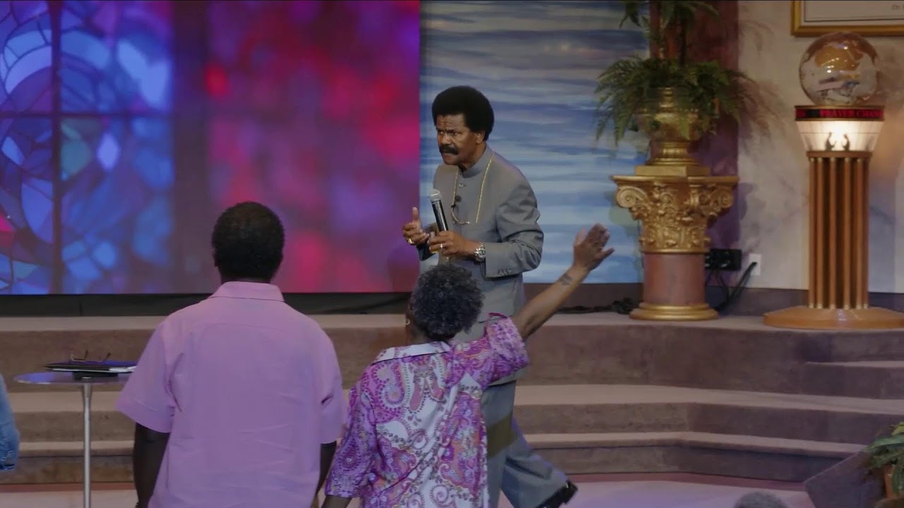 The Year Of Overflow | Psalm 23:5 & Luke 4:18 | LIFE Church Riverside | Bishop Ron M. Gibson