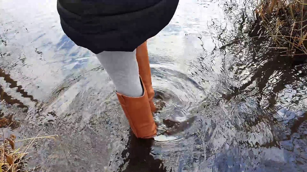 Brown leather cowgirl boots wet test