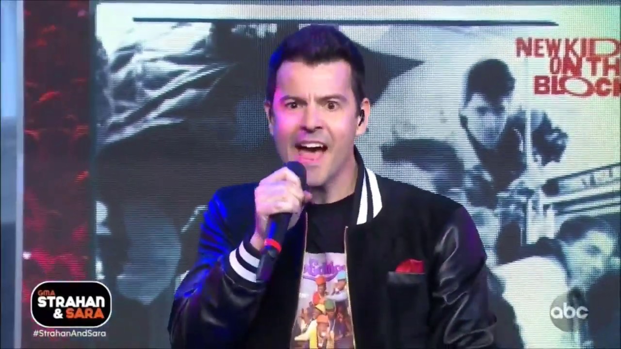 NKOTB New Kids On The Block Sing 