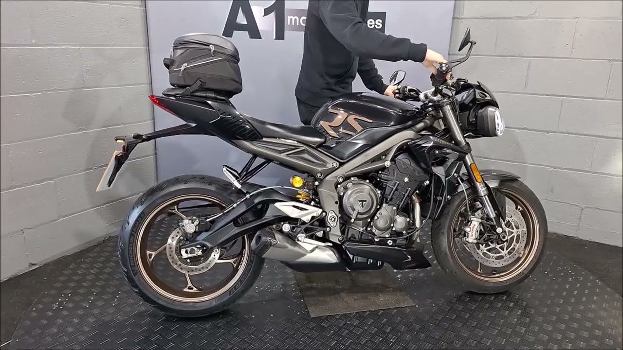 Triumph Street Triple 765 RS