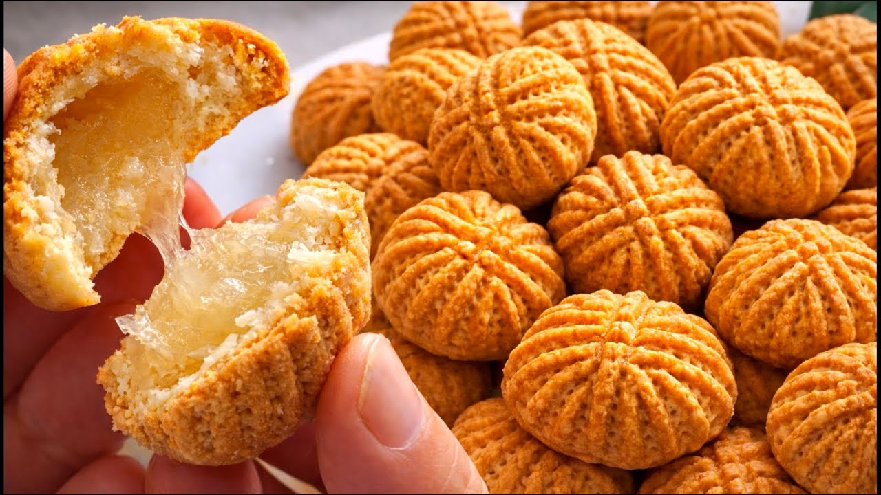 كحك العيد الديب محشي ملبن سخن وبارد 🤫الكحك المصري الأصيل