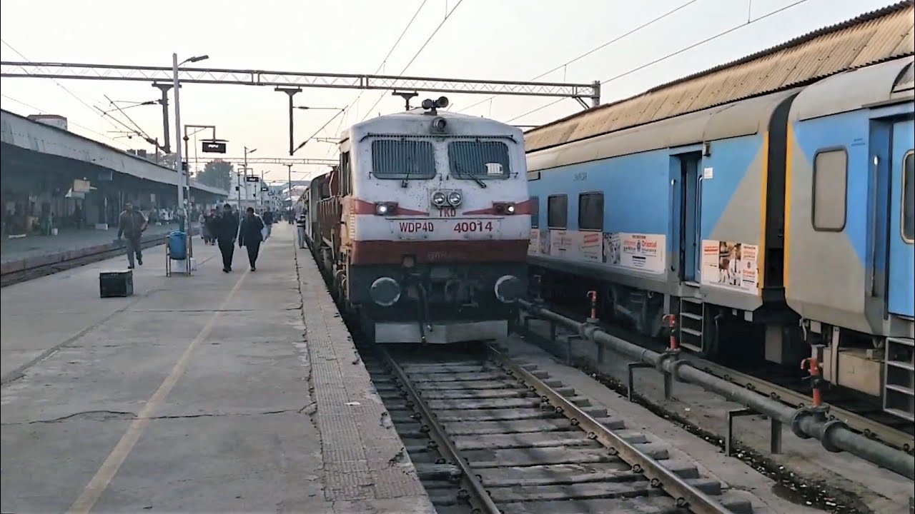 (Jalandhar City - Ludhiana) Complete Train Journey.!