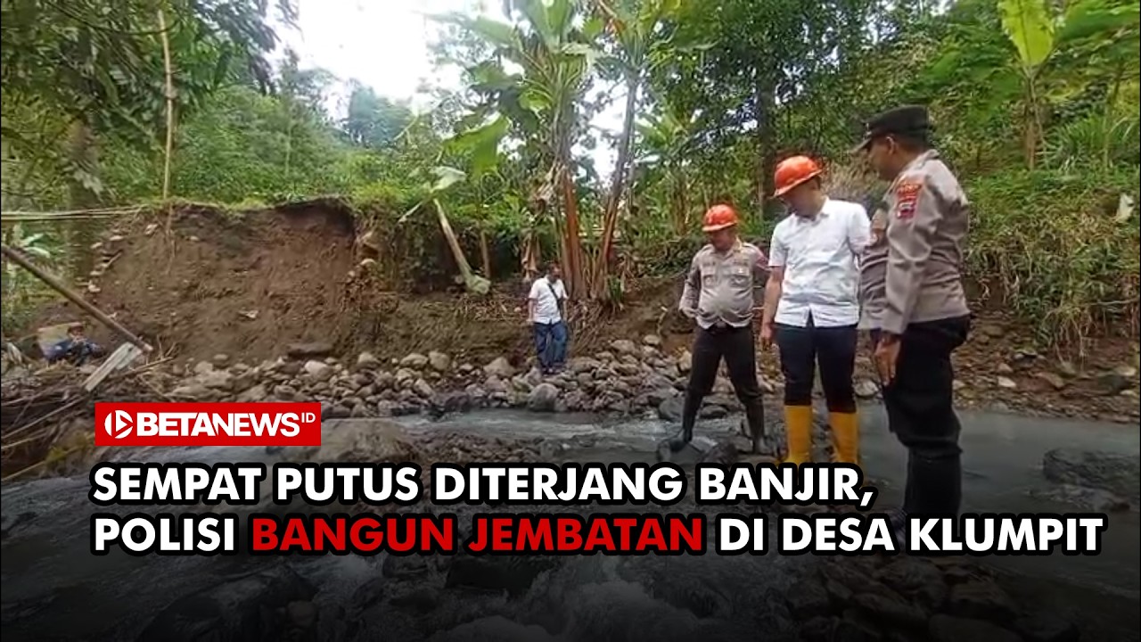 Polresta Pati Bangun Jembatan yang Putus Diterjang Banjir