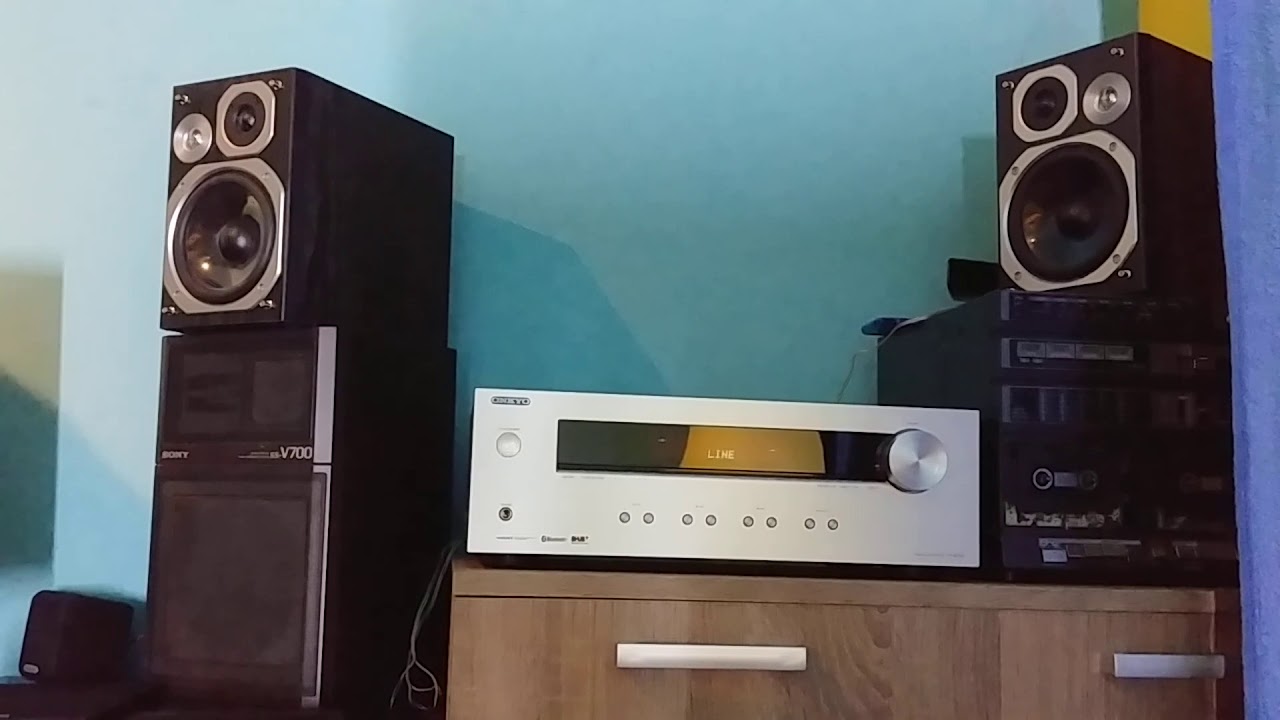 Onkyo TX-8220 + Panasonic SB-PMX5