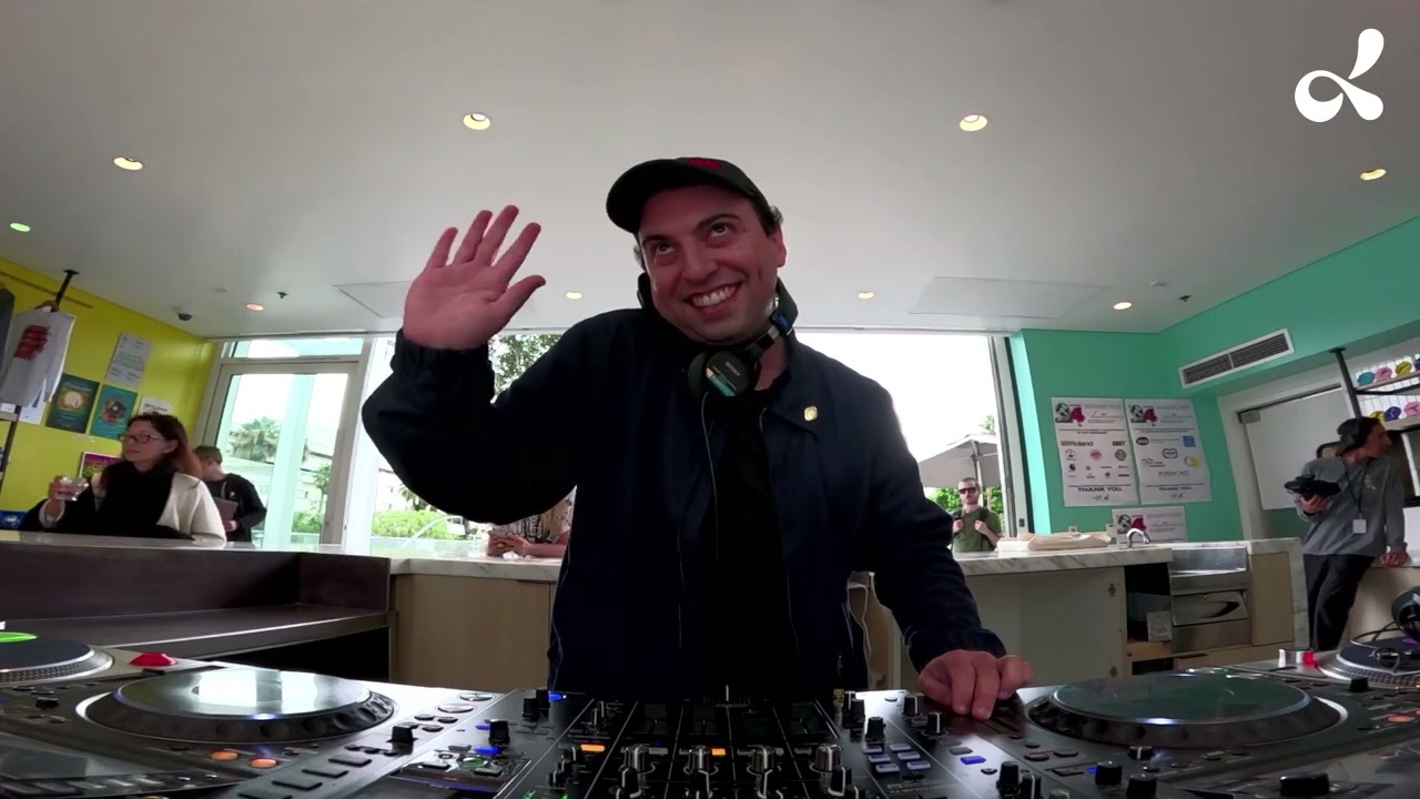 Suzanne Kraft — dublab's 24th Anniversary