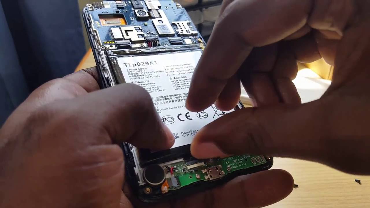 Android Phone Won't power on or charge Fix (Digicel DL1000)