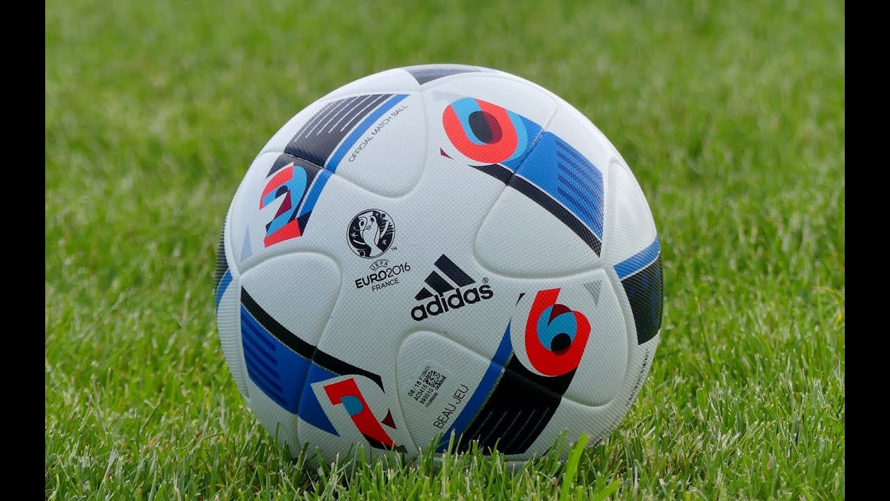 Official Euro 2016 Matchball - 