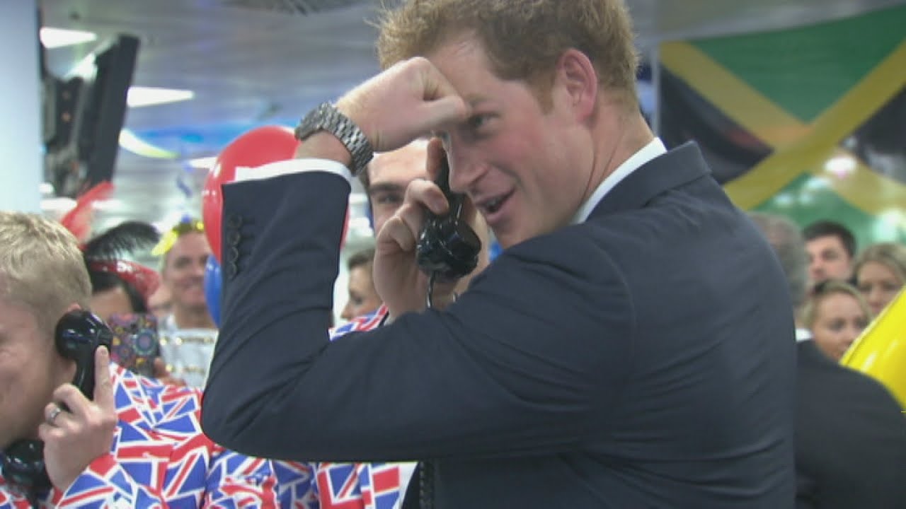 Harry joins festive brokers to raise money for charity