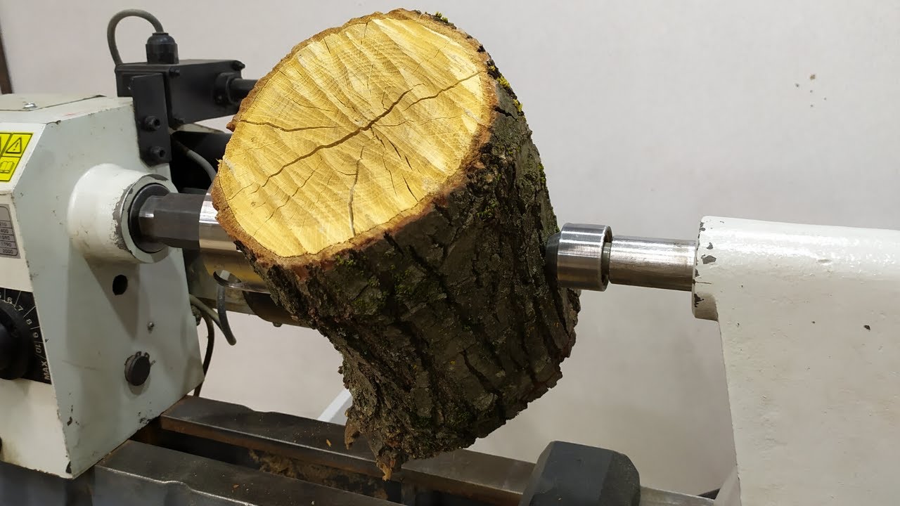 Woodturning Oak bowl ! Токарные работы по дереву - дубовая чаша!