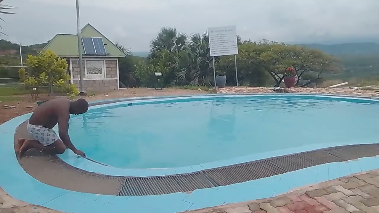 Wow!! The hottest Swimming -pool in Africa, See how lastly I felt am lwijisyo 