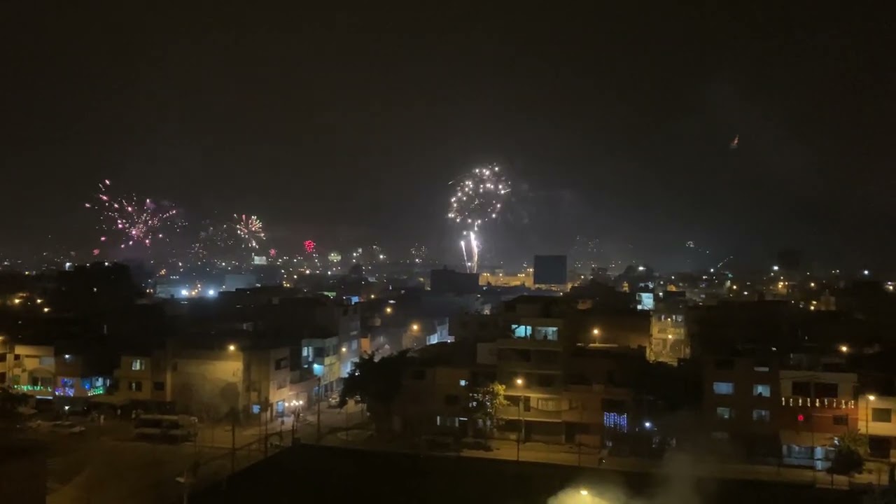 Año Nuevo 2023 - Lima Perú - 4K 60FPS
