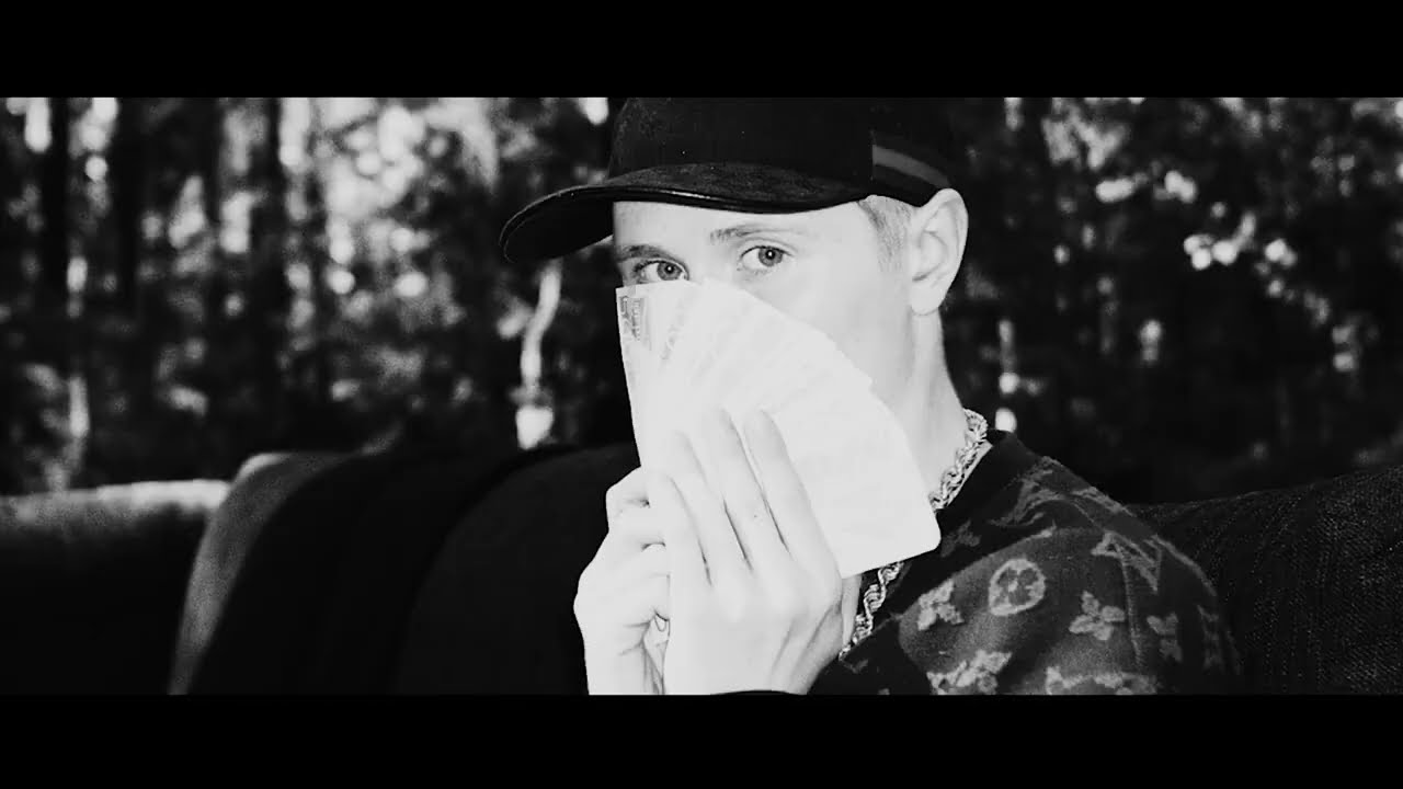 Einár - Varför (prod. BeatsbyLeo)