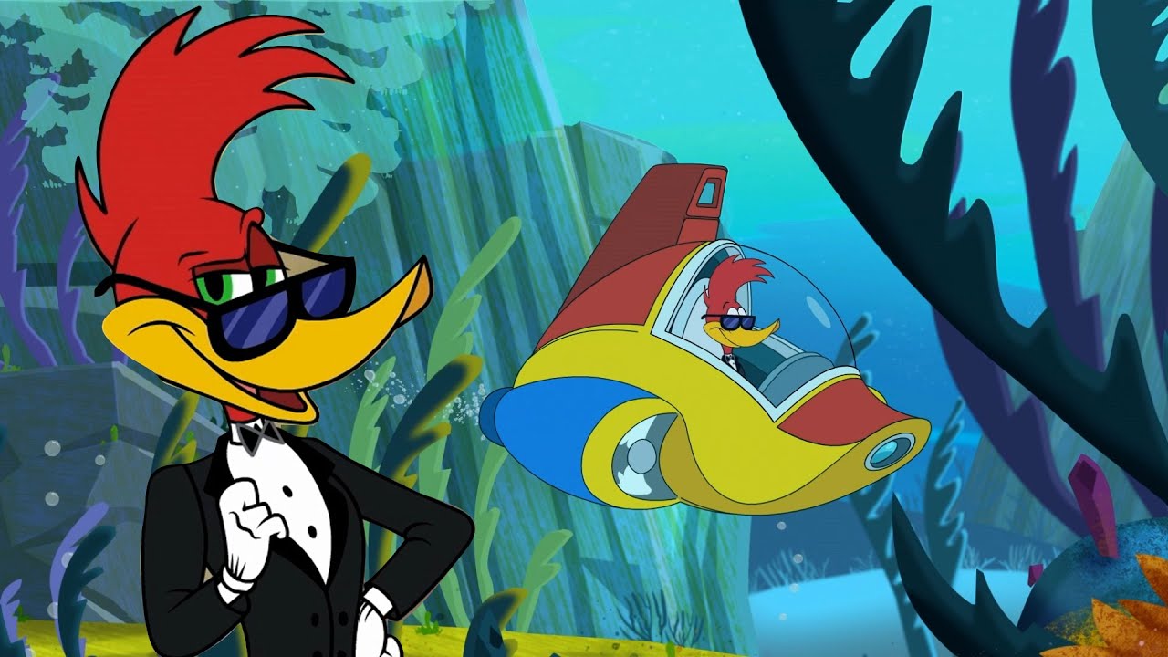 Woody Travels in a Submarine!  | Woody Woodpecker