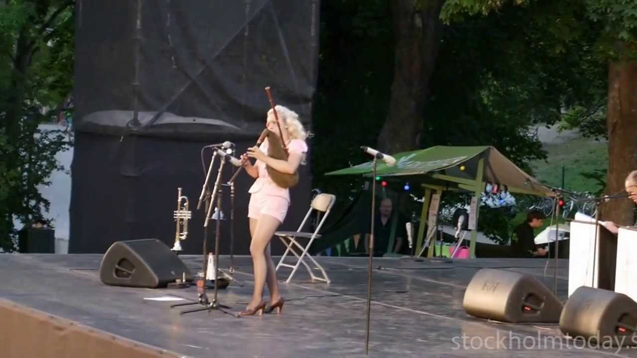 GUNHILD CARLING & CARLING FAMILY with Lindy hop performance in Stockholm