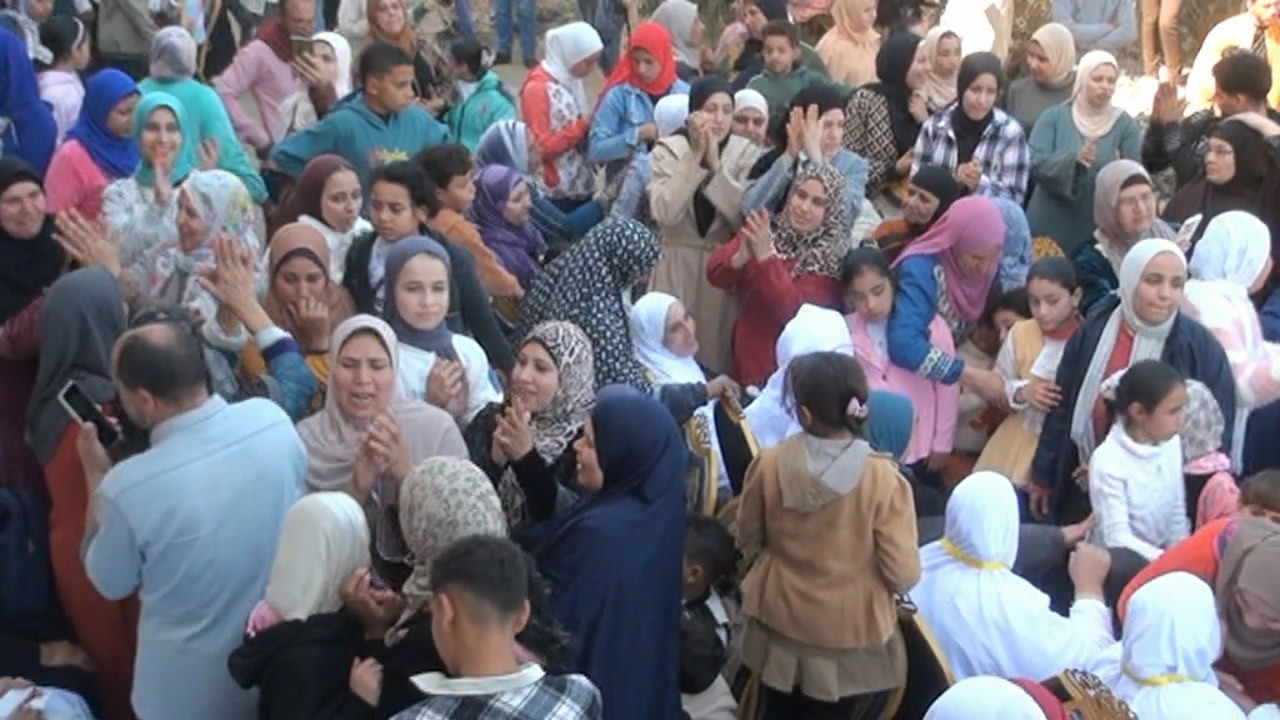 رقص وفرحة 90 حج الى بيت اللة الحرام