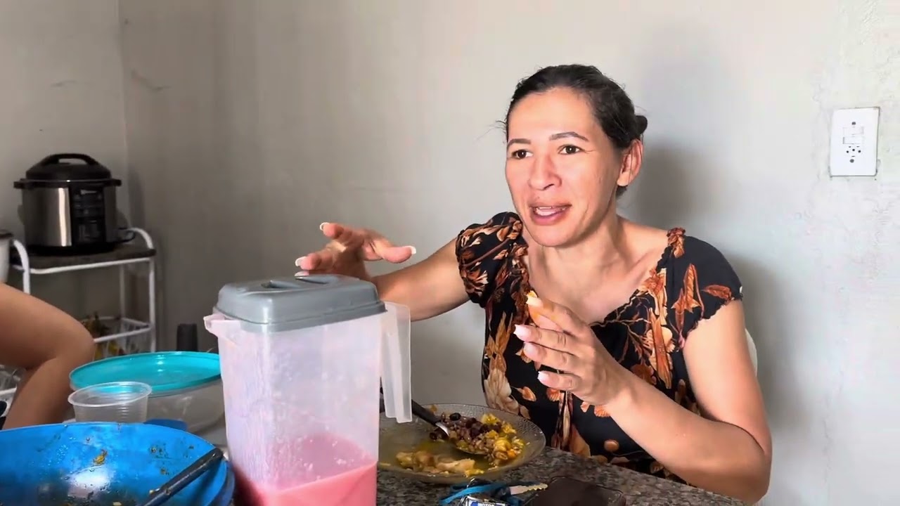 Hoje nós reunimos para um almoço diferenciado