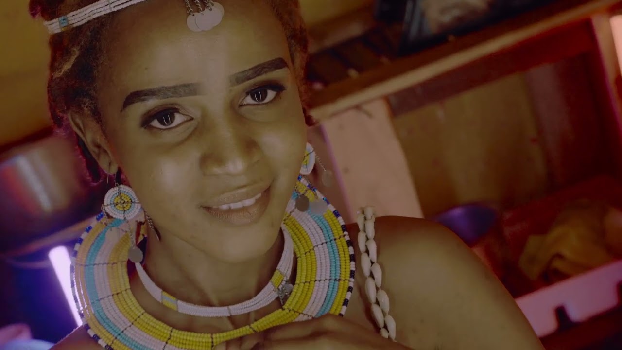 UMENISAVE NANI? [Oficial Video] Gold model X Shared X Bignation