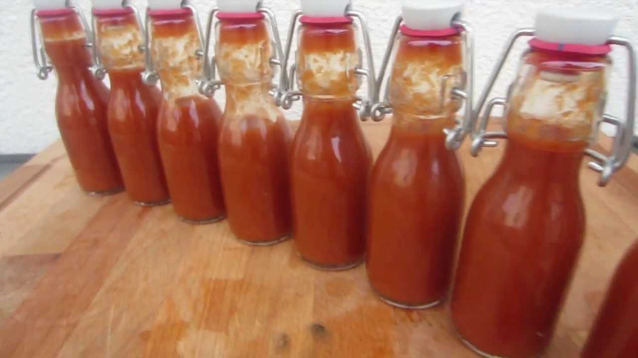 Wie man seine eigene Sriracha-Sauce macht ศรีราชา (Thai Hot-Sauce) - 0815BBQ