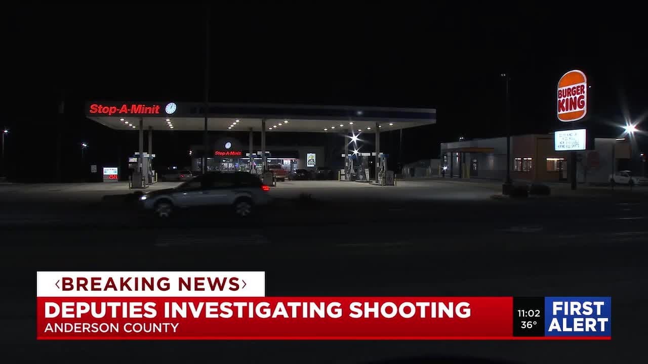 Deputies searching for suspects after shots fired in Upstate gas station parking lot
