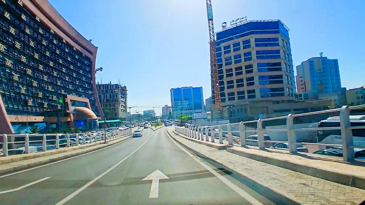 تابعو جولة رائعة في حي الأعمال بباب الزوار بعد تشغيل المدخل الجديد BEZ DISTRICT BALLAD