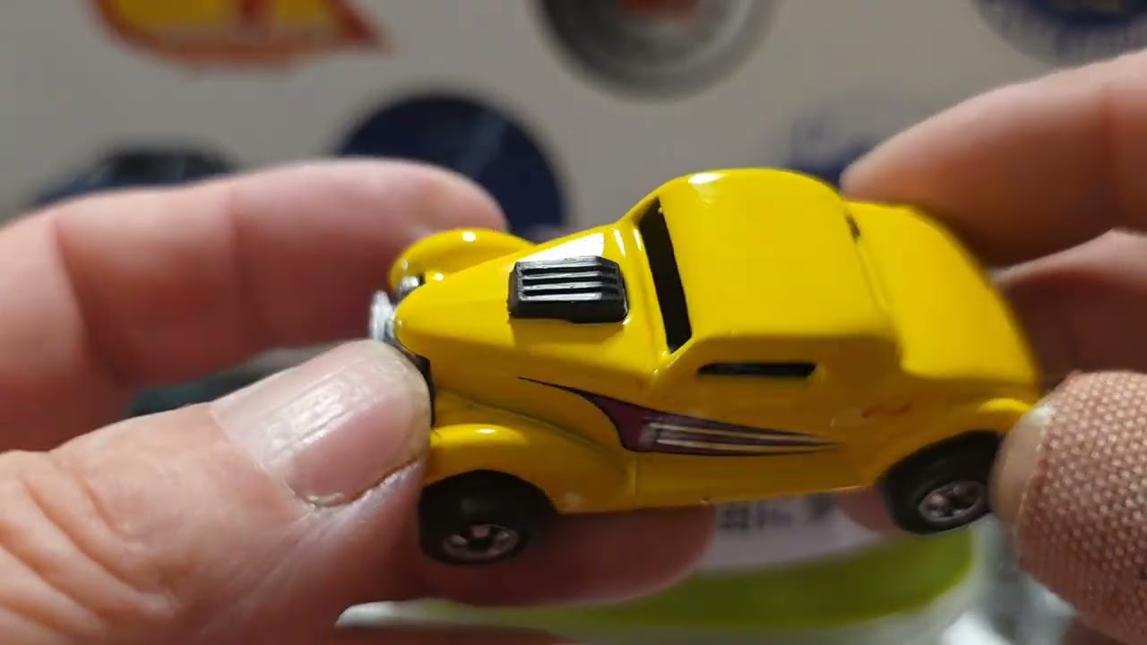 Mailcall. Some hotwheels looses. Some Bone Shakers and more. #diecast. 