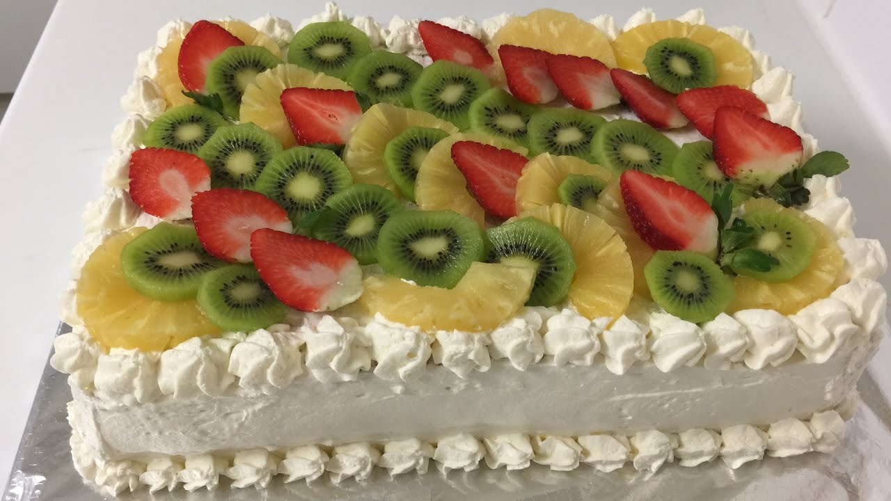 Easy Decorative Fruit Cake-By Lebanoneasylife-تزيين كيك بالفاكهة