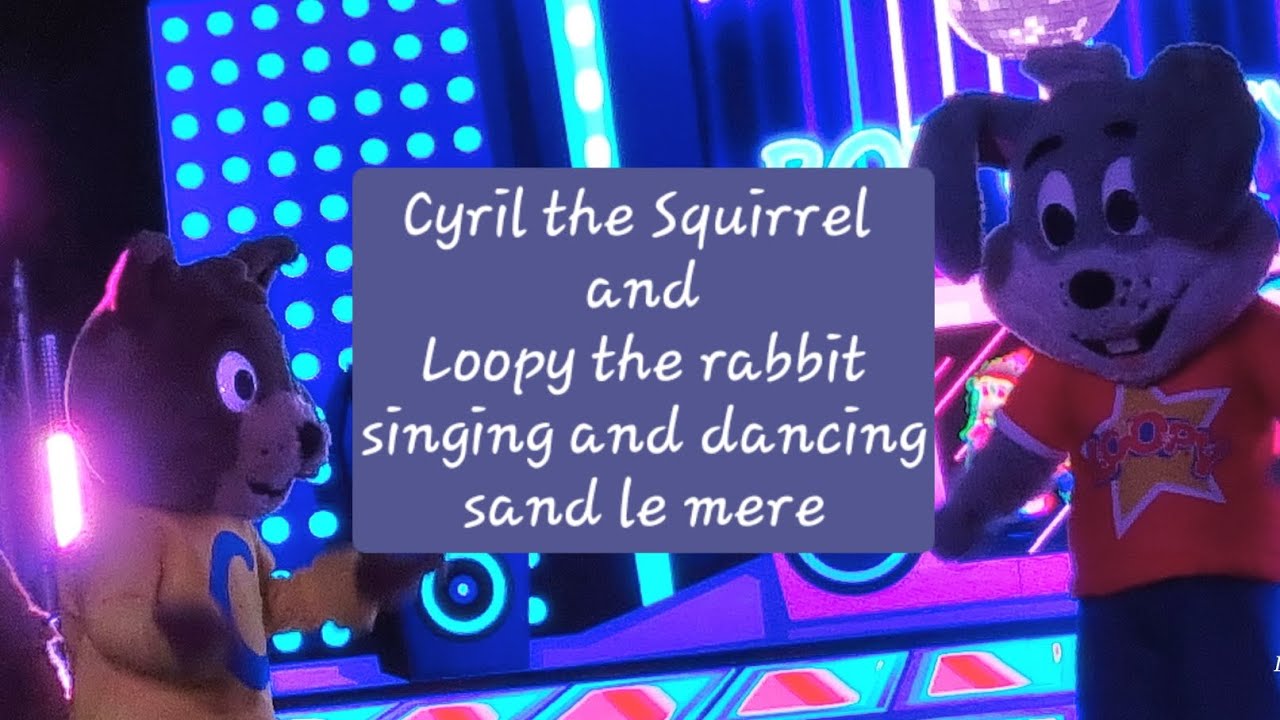 Cyril and Loopy. Sand le mere. Park Holidays. 