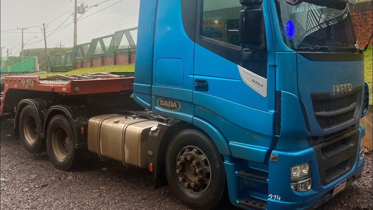 Iveco hi way com escapamento direto