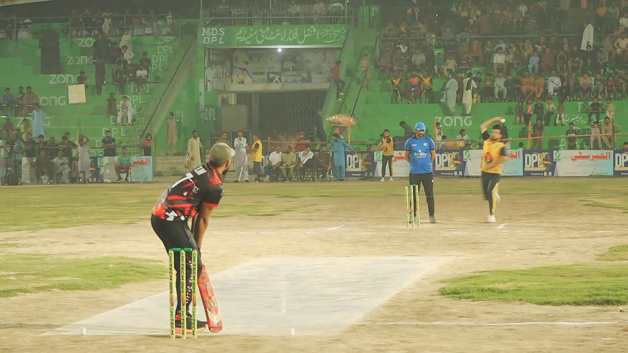 TAMOUR MIRZA VS PATHAN 🔥 BEST BOWLING BEST MATCH TAPE BALL CRICKET PAKISTAN BEST CRICKET MATCH TM