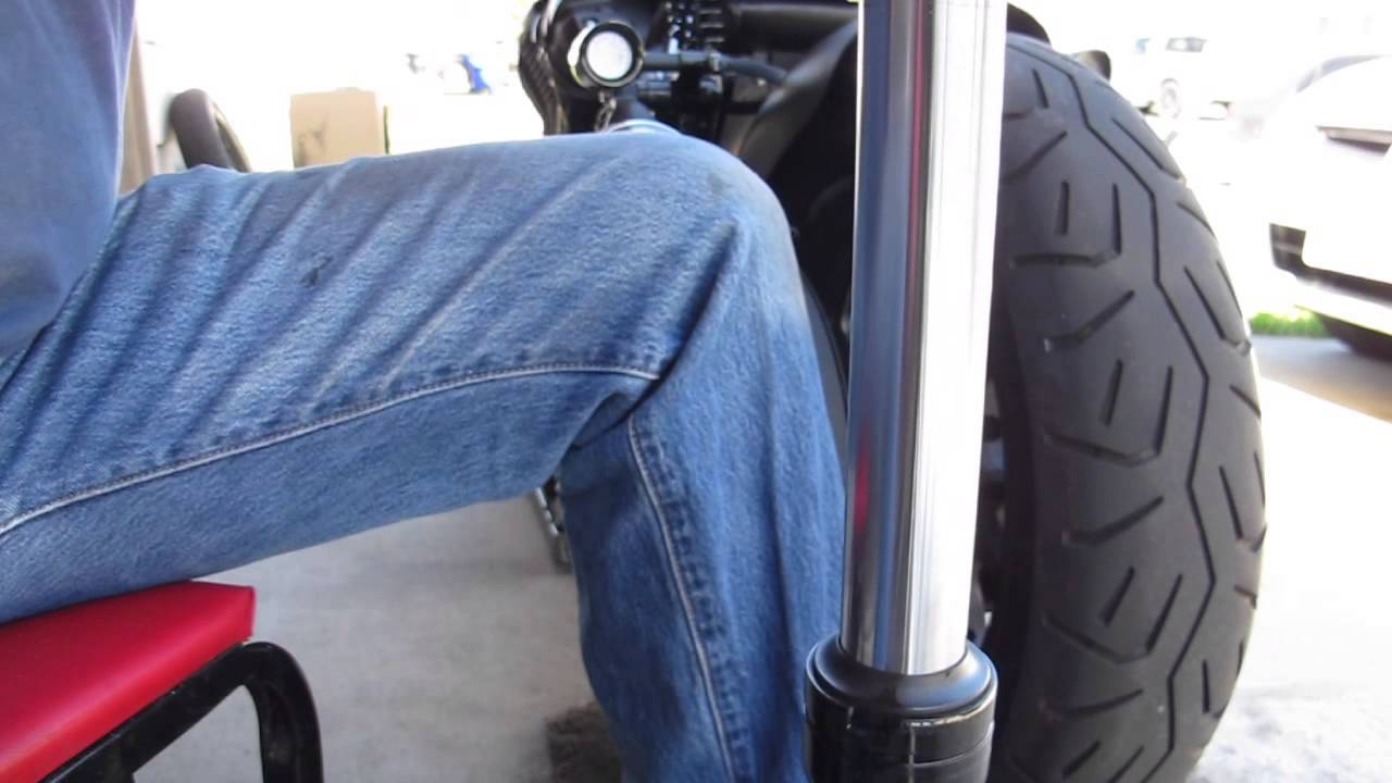Yamaha Star Bolt Fork Gator Installation