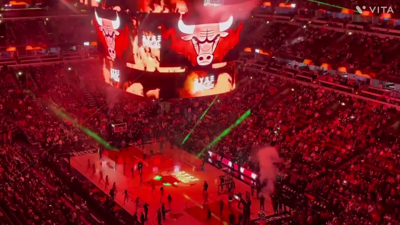 Introducción de Chicago Bulls en United Center