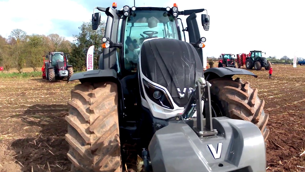2019 Valtra T254 Unlimited 7.4 Litre 6-Cyl Diesel Tractor (235/271HP) With Plough