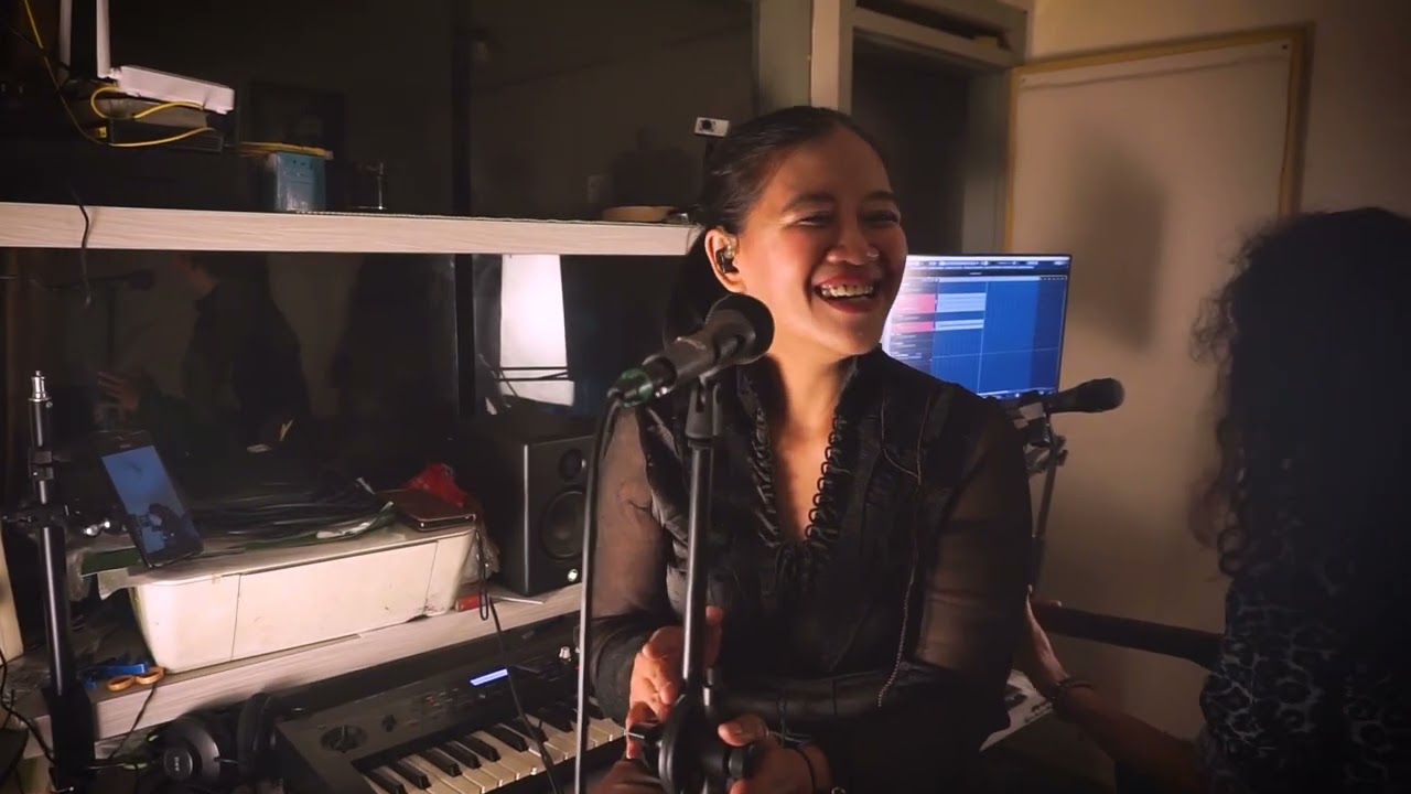 When You Say Nothing At All  | Acoustic Blues on Fire
