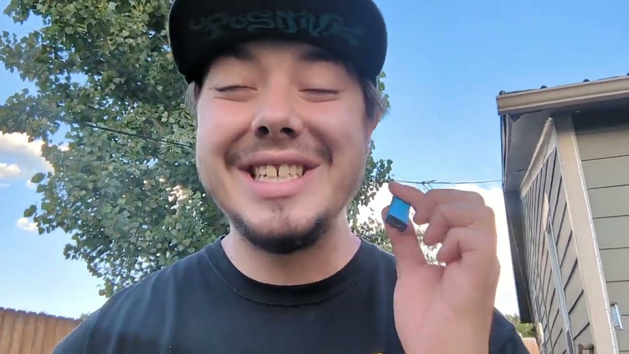 Eureka Verry Berry Disposable Review!!!!