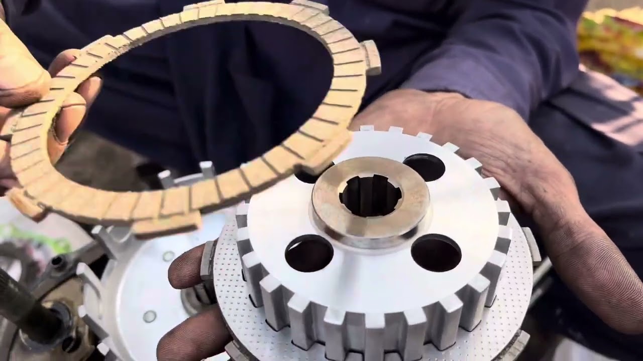 Honda engine assembling complete details #honda #automobile #honda 