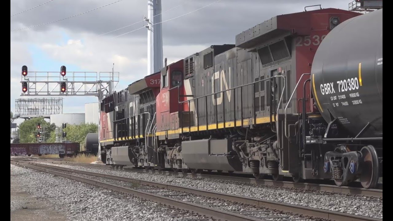 Railfanning The CN/IC Joliet And Freeport Subdivisions, Chicago, IL. 10-08-25