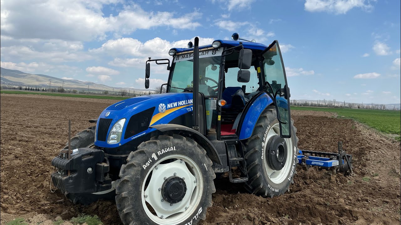 Td 75 ile dipkazan çekiyoruz @NewHollandAG