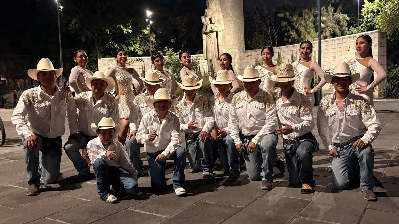 Nahuales Huapangueros en el FIDVAM (Monumento a la madre) 2025 ❤️‍🔥🤠