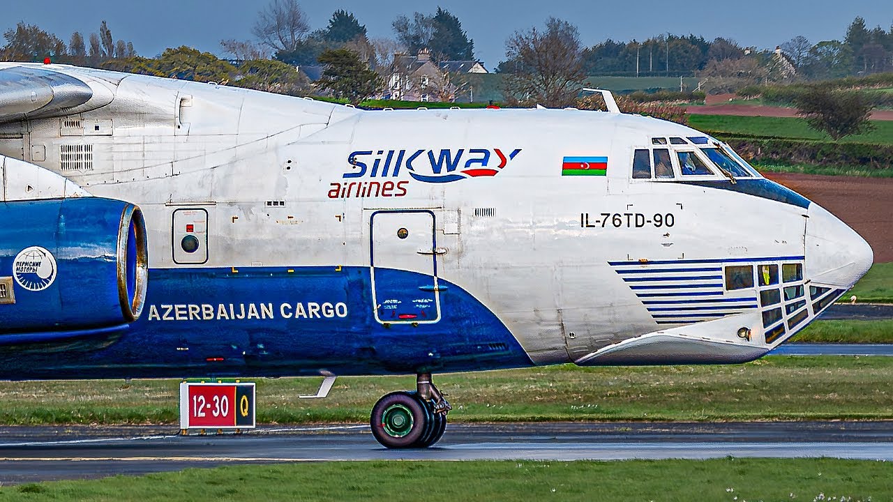 RARE Soviet Cargo Plane Lands At Prestwick [4K]